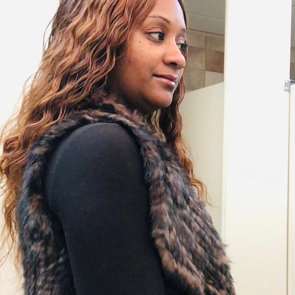 Real Rabbit Fur Vest - Picture 7 of 7